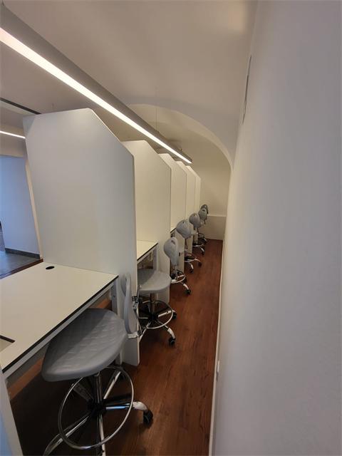Laboratorijski stolci